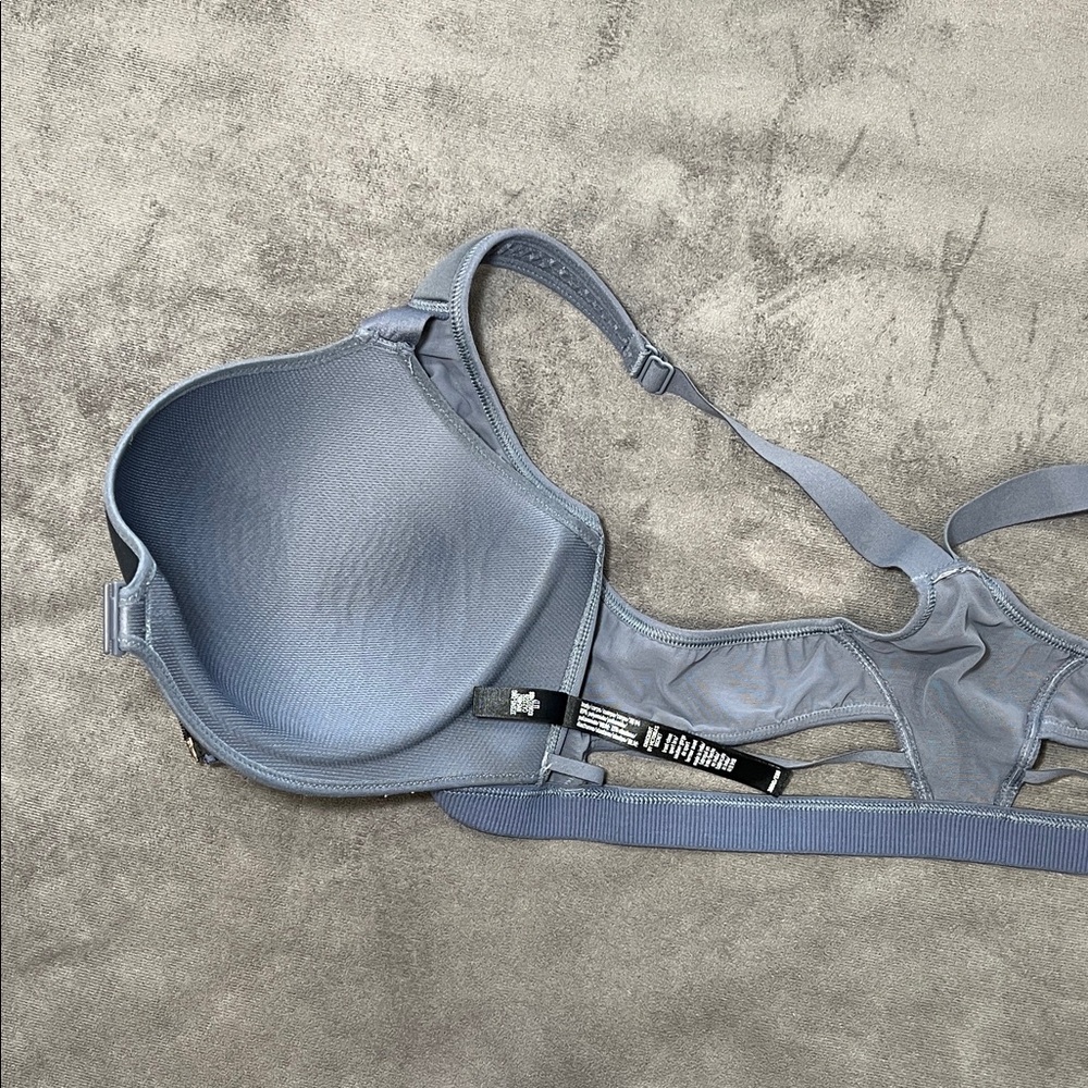 Victoria's Secret Knockout Front-Close Sports Bra in Gray 38DD - Picture 13 of 14